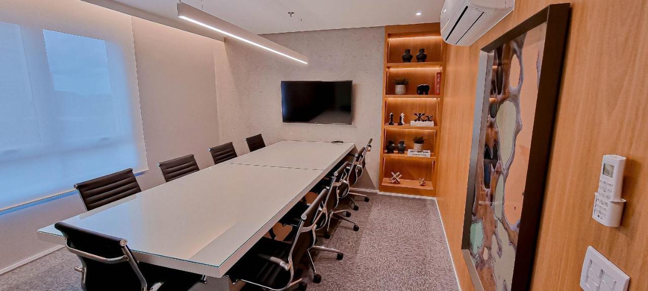 Blend Smart Style Estudios Luxuosos E Decorados กัวยาเนีย ภายนอก รูปภาพ